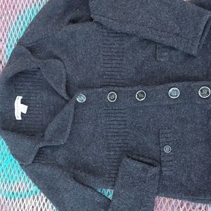 Merino Wool sweater David Brooks  💯 merino wool medium buttons grey